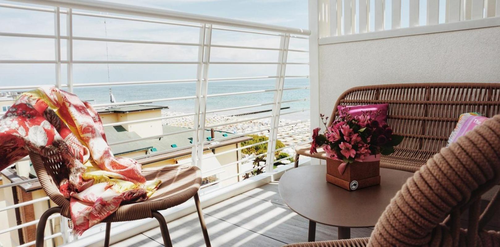 Hotel Le Soleil Lido di Jesolo Exteriör bild