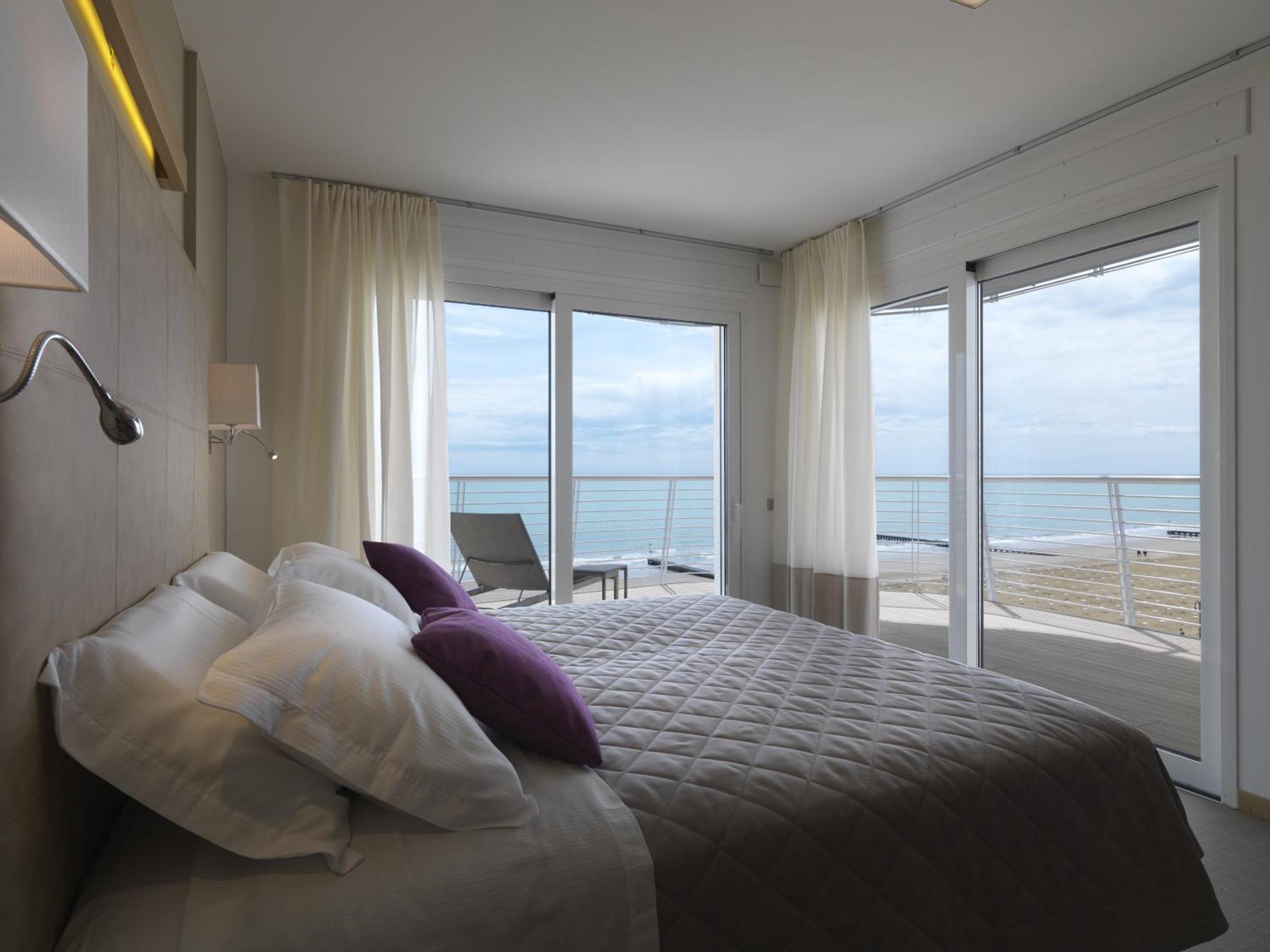 Hotel Le Soleil Lido di Jesolo Rum bild