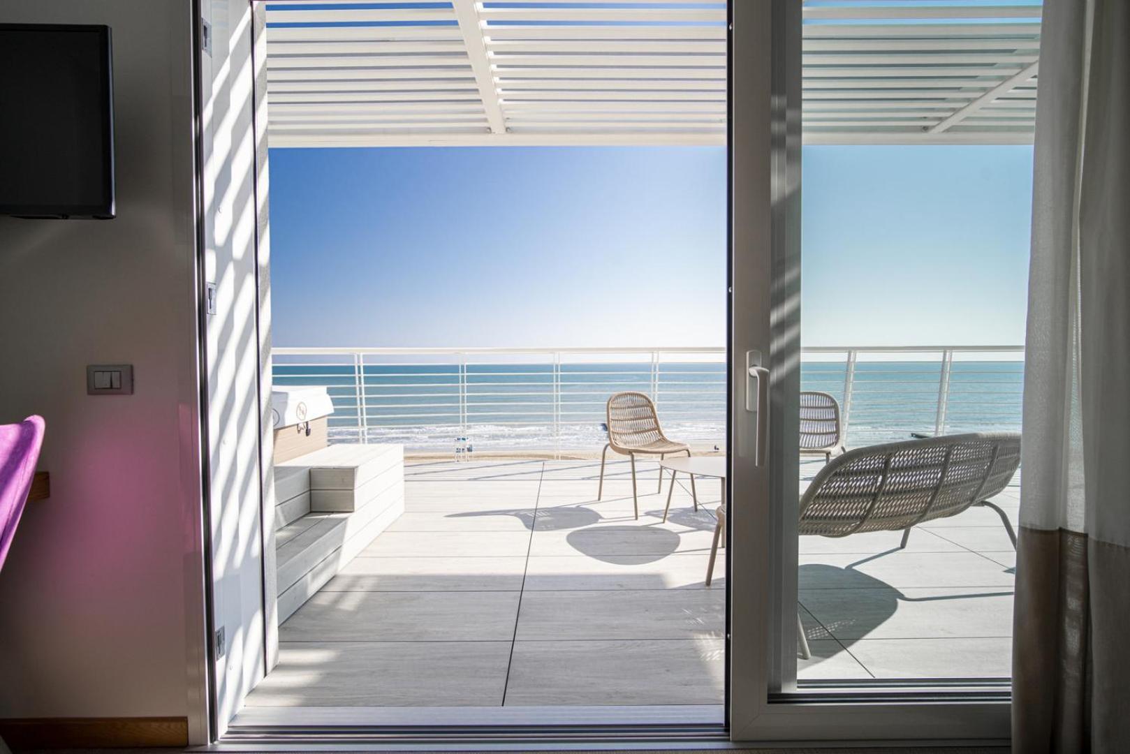 Hotel Le Soleil Lido di Jesolo Rum bild