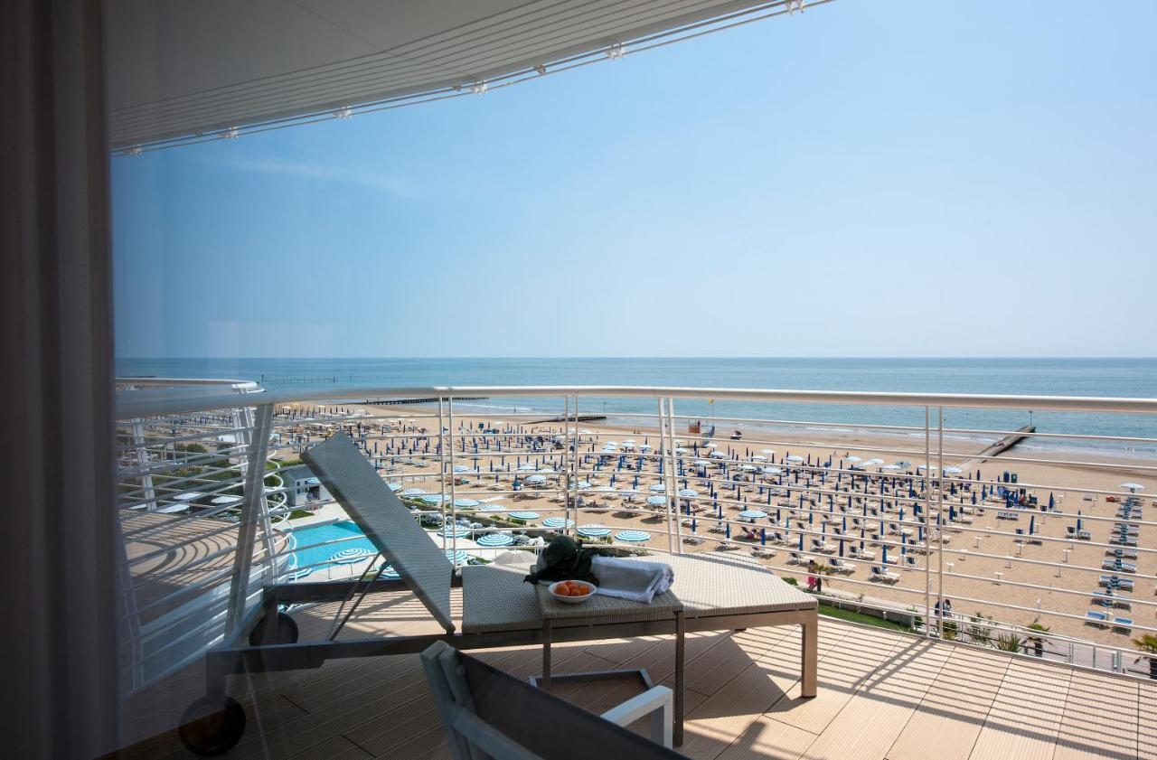Hotel Le Soleil Lido di Jesolo Exteriör bild